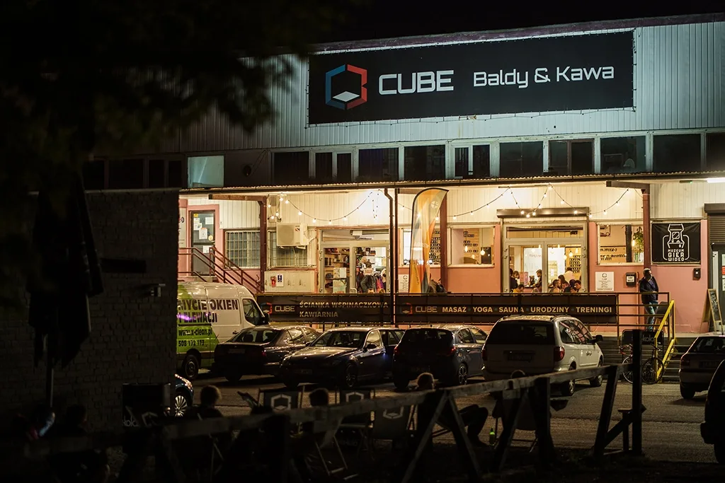 cubebaldy cube baldy ścianka wspinaczkowa
